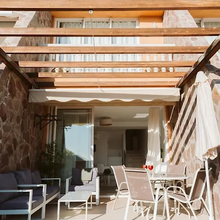 Roca De Lava, Duplex With Private Terrace Appartement *